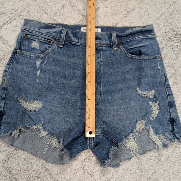 Abercrombie & Fitch Shorts Womens 30 Blue High Rise Mom Distressed 4” Cutoff - Picture 3 of 7